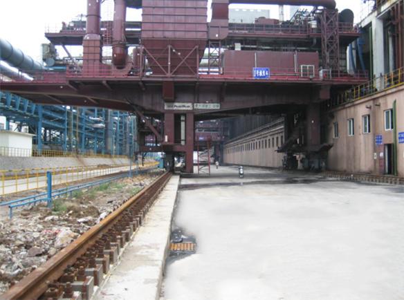 推焦機(jī)使用唐氏防松壓軌器